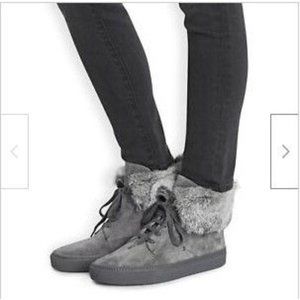 VINCE 'Nyack' Gray Womens Vince Camuto Shoes Size 9 Fur Sneaker Boots